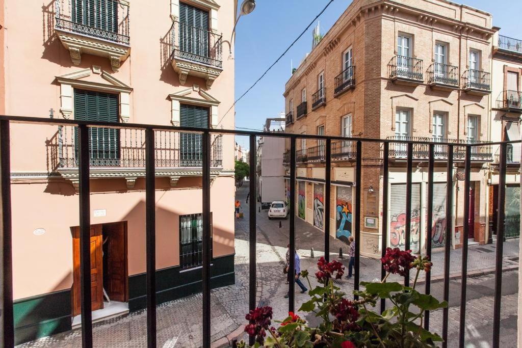 Ixte Alameda Apartments Seville Luaran gambar