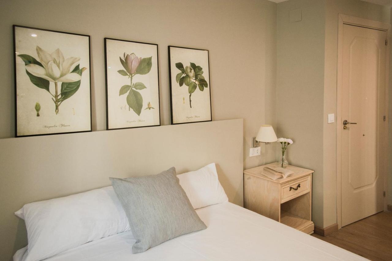 Ixte Alameda Apartments Seville Luaran gambar